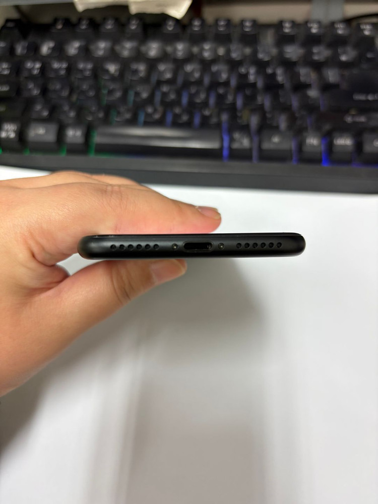 아이폰7 32GB 블랙 중고폰 카메라무음 배터리95% 레트로감성 인스타 사진폰 카메라폰 202132--3