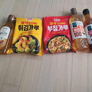 사과식초 470ml +청정원 올리고 700g + 해표 튀김가루 500g + 해표 부침가루 500g 요리 올리고당