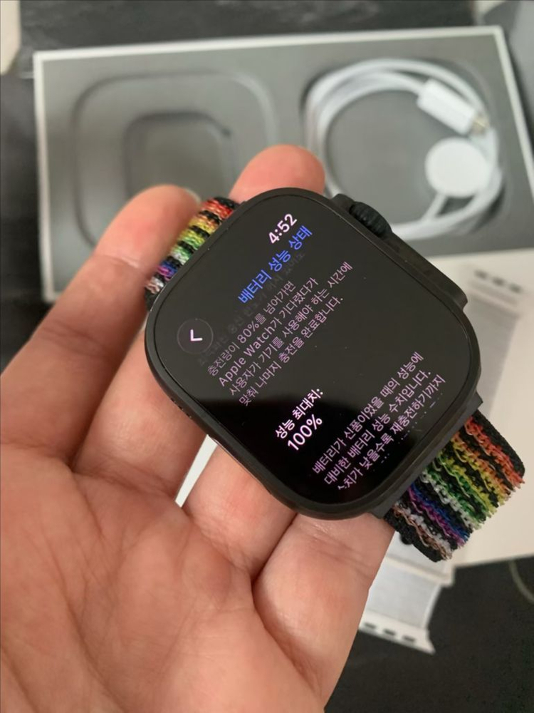 애플워치 울트라2 블랙티타늄 +애플케어플러스--1