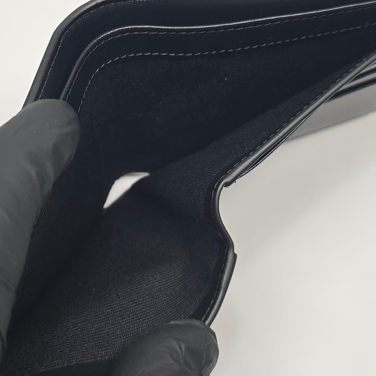 셀린느 캔버스 트리옹프 반지갑 이미지