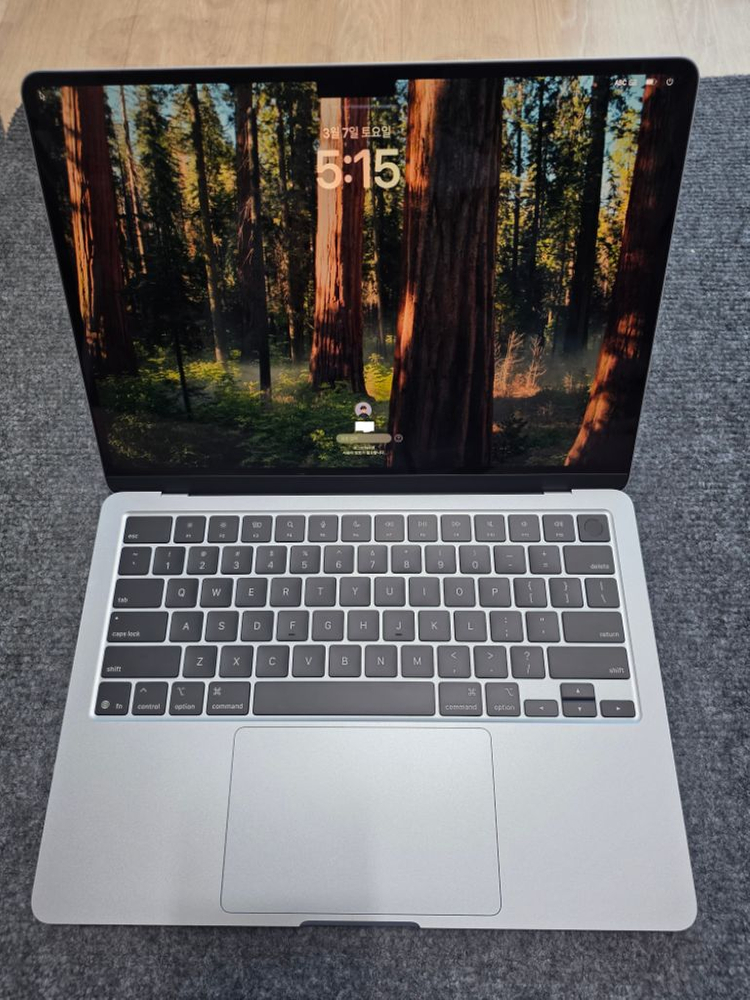 맥북 에어 13 M4 16GB 256GB 판매합니다.--6