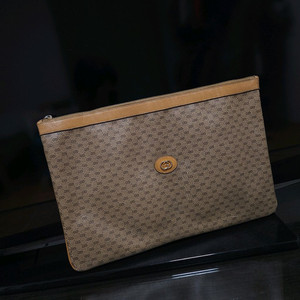 구찌 클러치백 정품