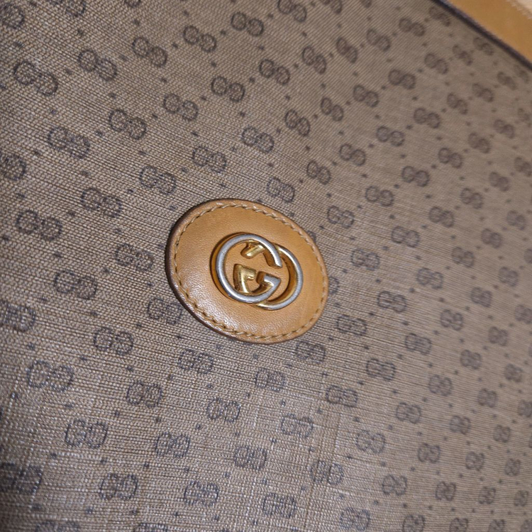 구찌 클러치백 정품--2