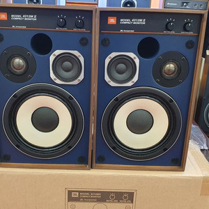 (특품) JBL4312M2청색 컴팩트스피커/JBL-4312M2/원박스 /신품대비98% 이미지