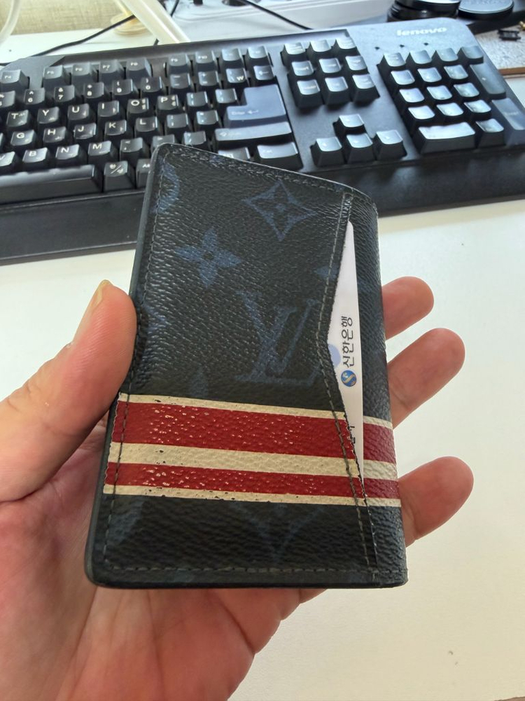 루이비통 오거나이저 카드지갑 (한정판 리미티드) 정품 이미지