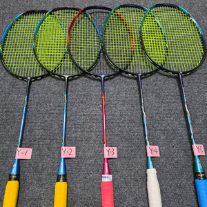 요넥스 최고급 선수용 배드민턴 라켓 판매합니다