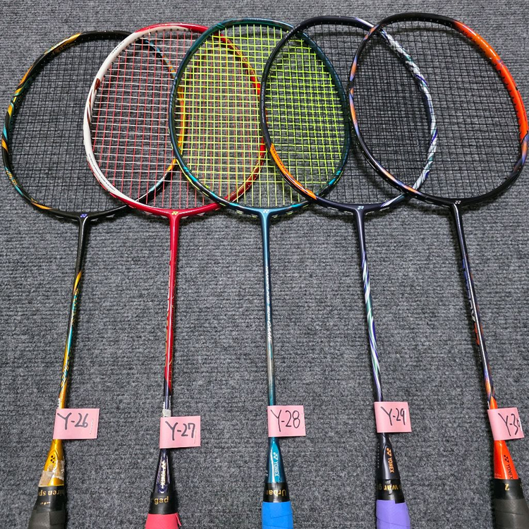 (가격인하)요넥스 최고급 선수용 배드민턴 라켓 판매합니다 이미지