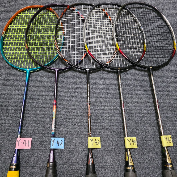 (가격인하)요넥스 최고급 선수용 배드민턴 라켓 판매합니다 이미지