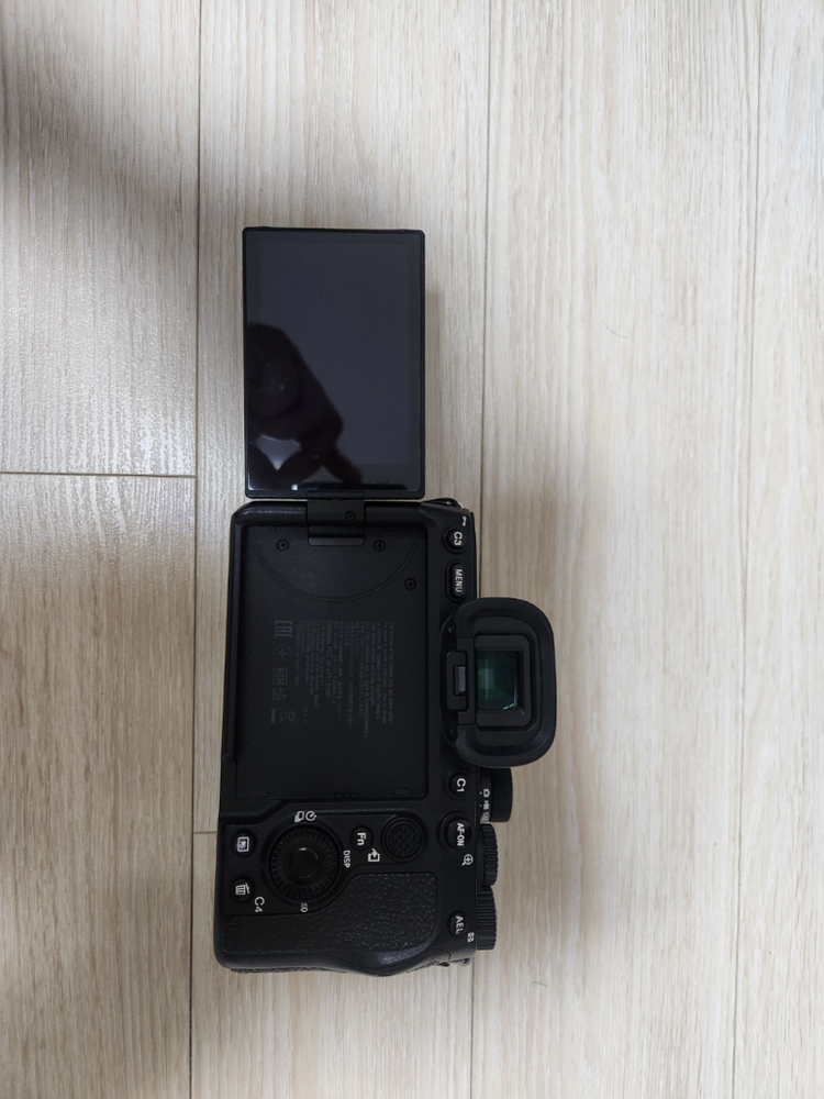 소니 A7m4 판매합니다--3