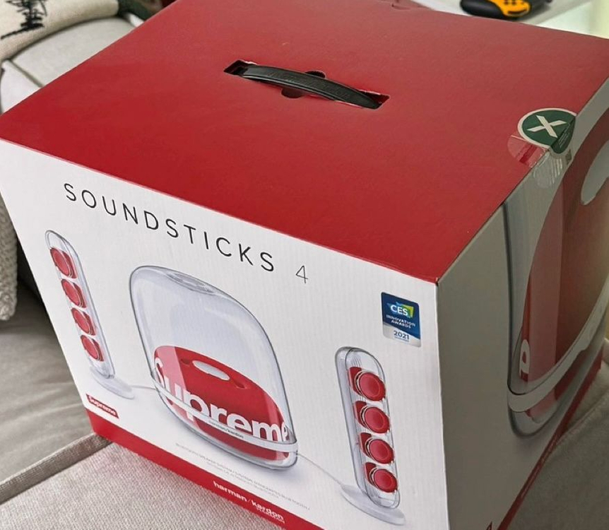 슈프림 하만카돈 사운드스틱 이미지