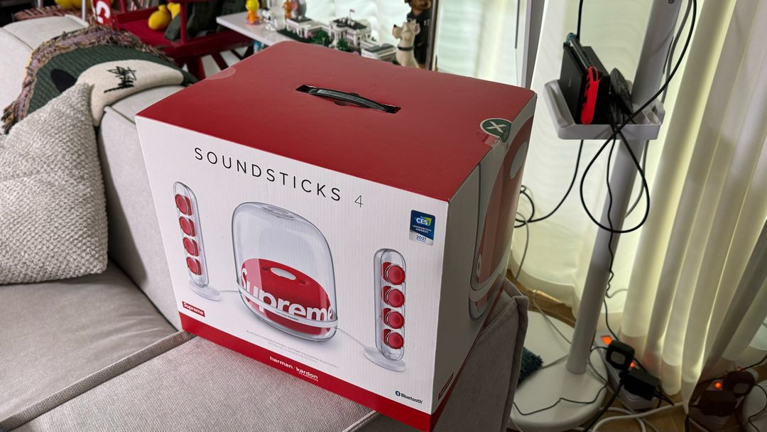 슈프림 하만카돈 사운드스틱 이미지