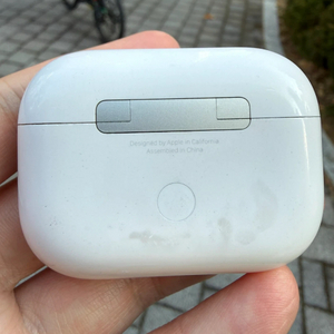 에어팟 프로 2세대 C타입 본체