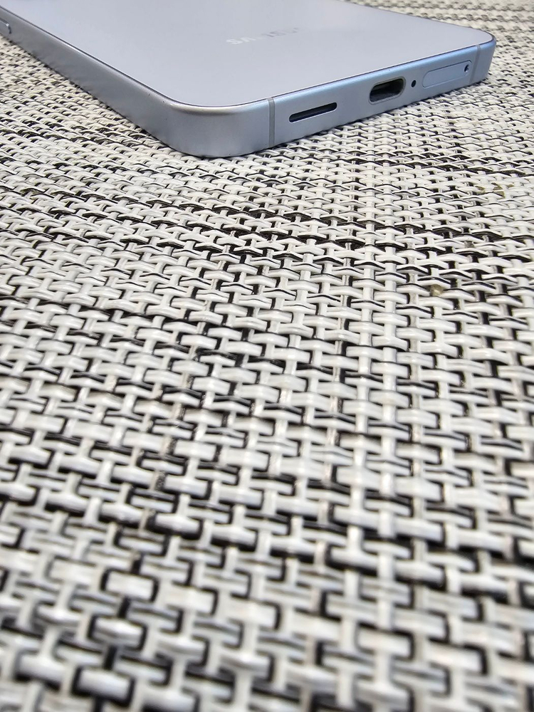 (특AAA급) 갤럭시 S25플러스 256G 아이스블루 25년 4월개통 정상해지공기계 75만팝니다@ 이미지