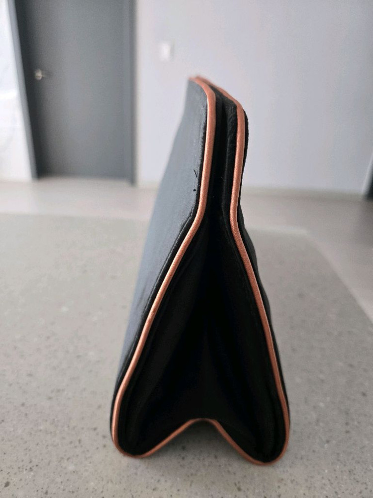 다이슨 에어랩 휴대용 파우치 새상품 이미지