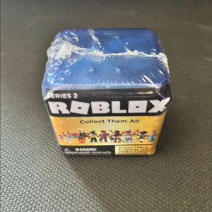 (대량구매 환영!) 로블록스 셀러브리티2 토이코드 미개봉 이미지