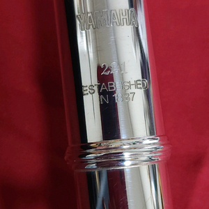 야마하 플룻 221 (세척조율완료 A급) 이미지