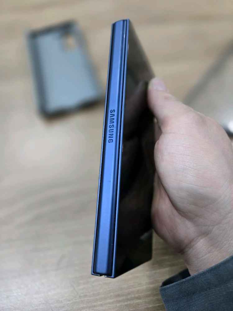 갤럭시폴드6 512GB 번인--3