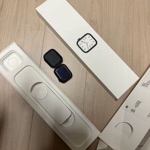애플워치7 41mm 미드나이트 팝니다. 박스풀
