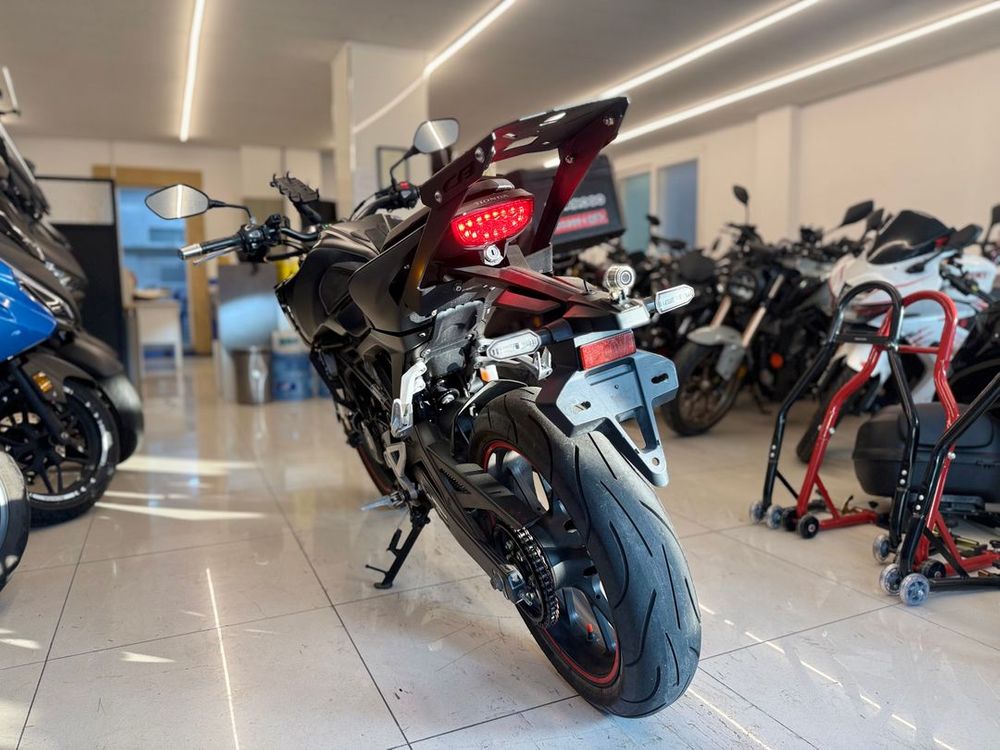 23년식 CB125R 18,XXXkm 판매합니다:)--3