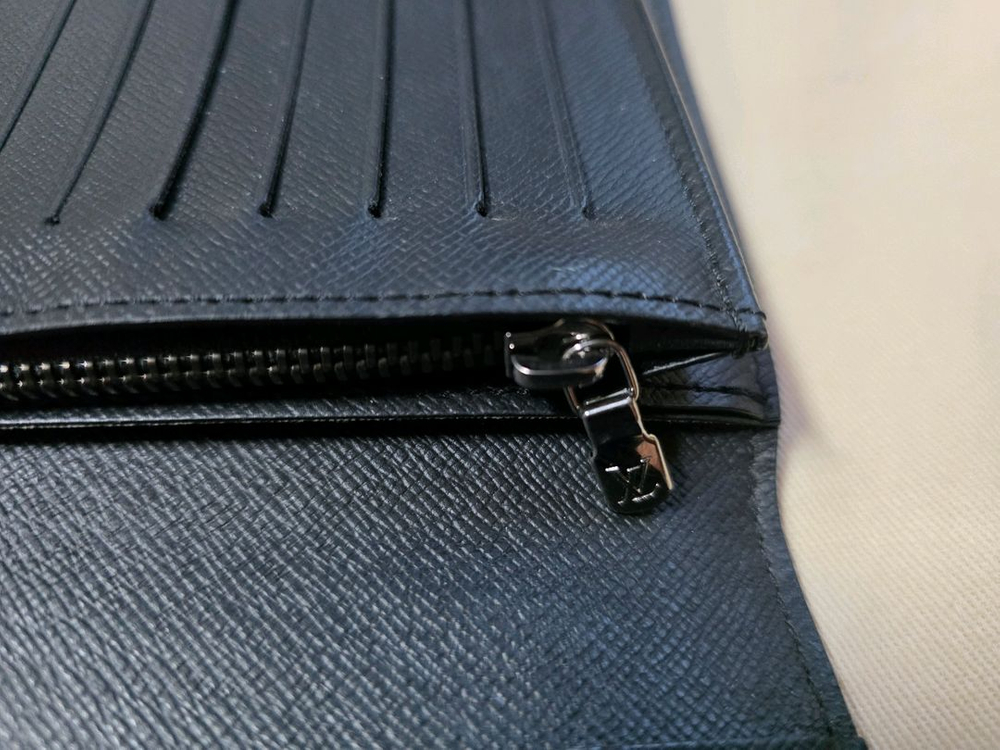 루이비통 장지갑 남자 이미지