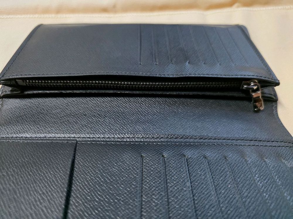 루이비통 장지갑 남자 이미지