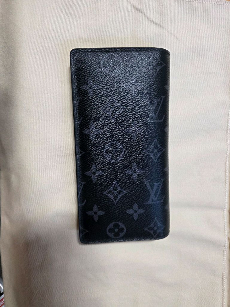 루이비통 장지갑 남자 이미지