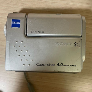 소니 사이버샷 dsc-77a디카 이미지