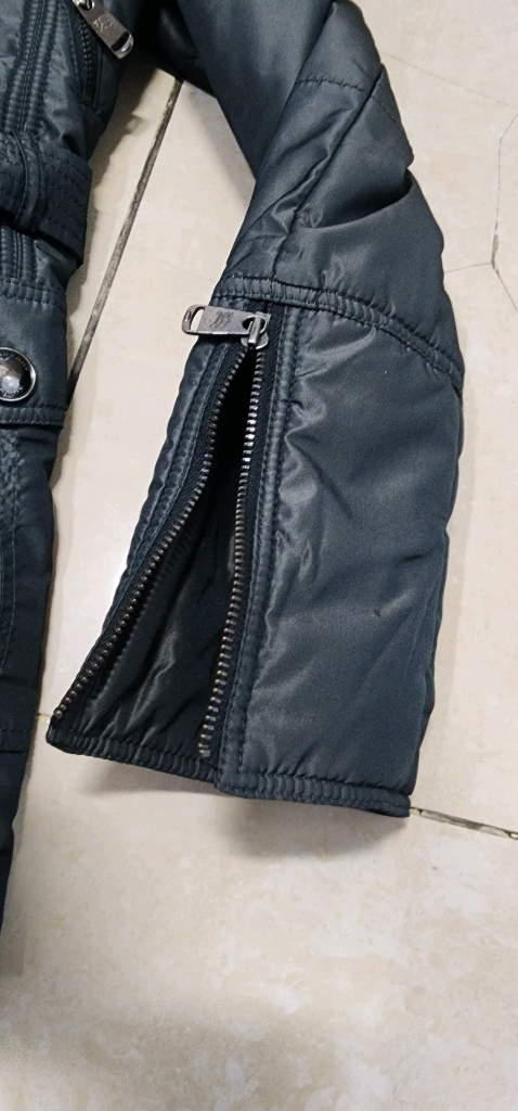 버버리 키즈 누빔 라이더자켓 12y 성인44--3