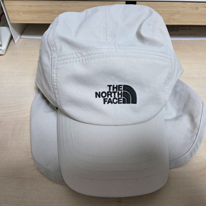 노스페이스 햇빛가리개 쉴드캡 판매합니다 이미지