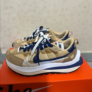 나이키 사카이 베이퍼 와플 세서미 앤 블루 보이드 260