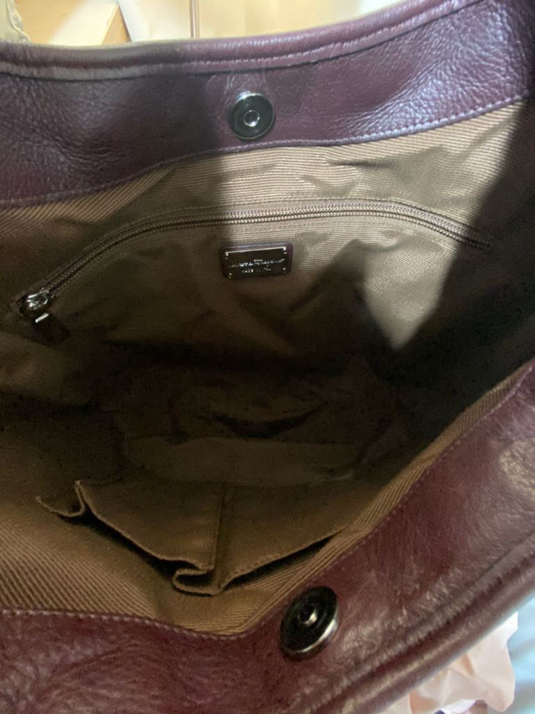 정품 페라가모 호보백 이미지