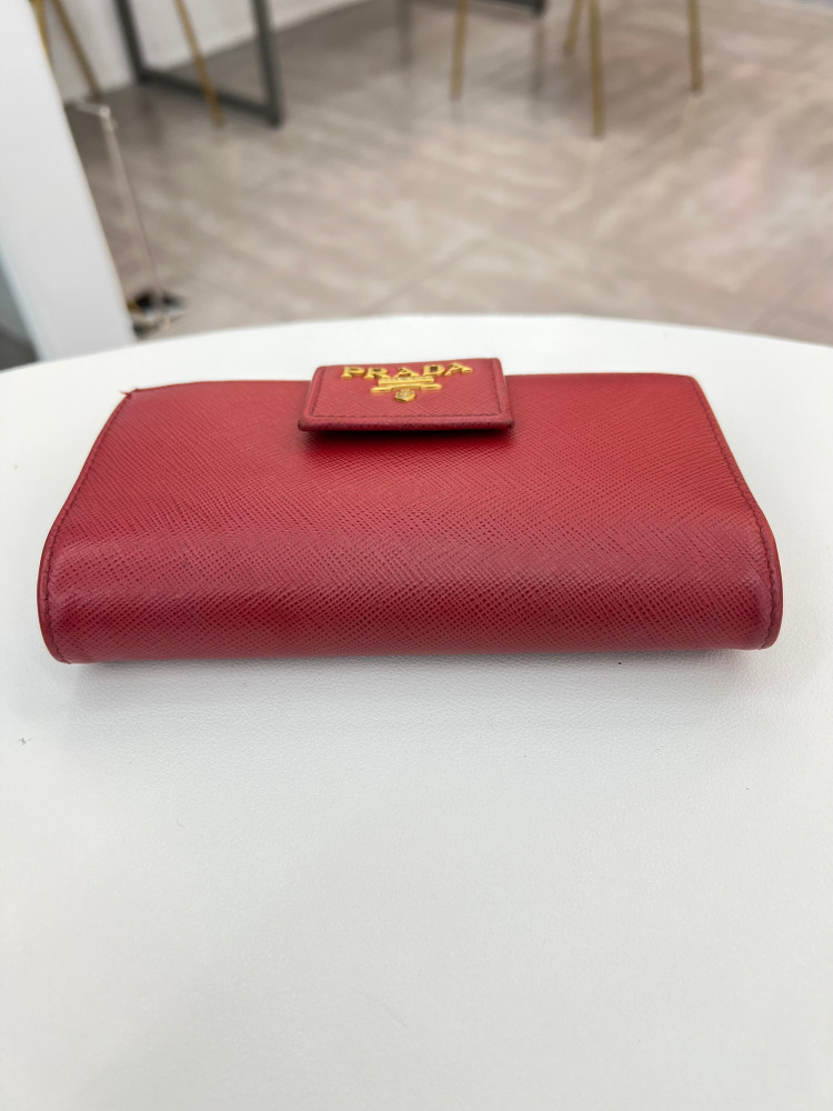 [중고명품 럭스올 울산점]프라다 사피아노 레더 플랩 중지갑 1ML005--3