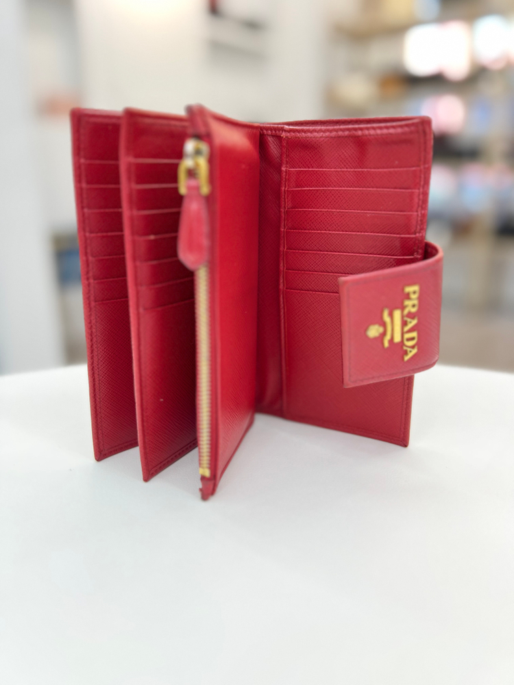 [중고명품 럭스올 울산점]프라다 사피아노 레더 플랩 중지갑 1ML005--5