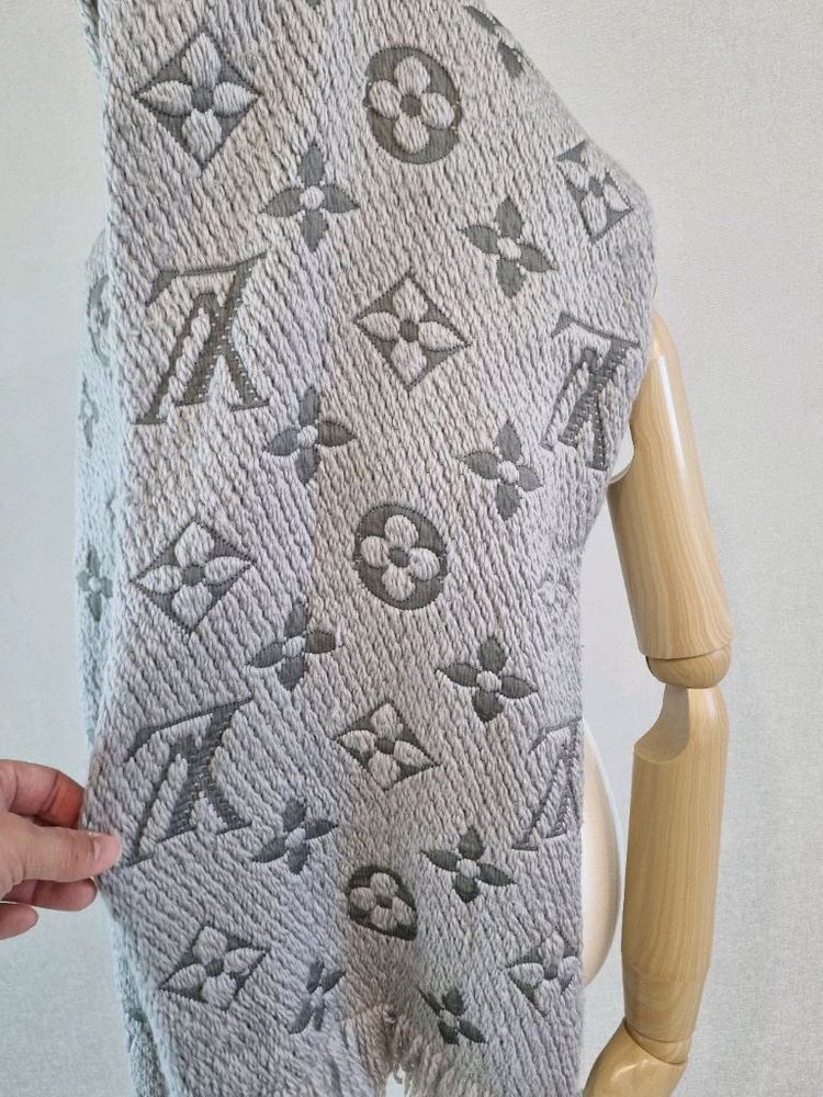 루이비통 머플러 목도리 이미지