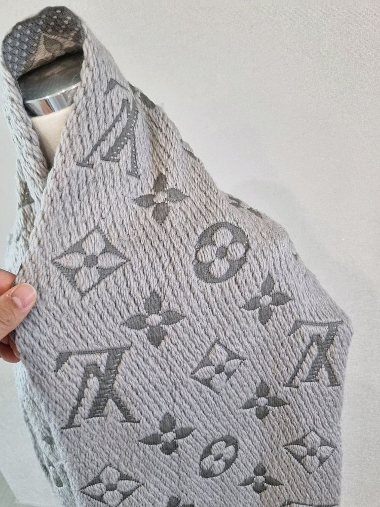 루이비통 머플러 목도리 이미지