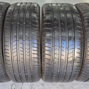 245 40 21 / 275 35 21 브리지스톤 알렌자 중고타이어 팝니다 이미지