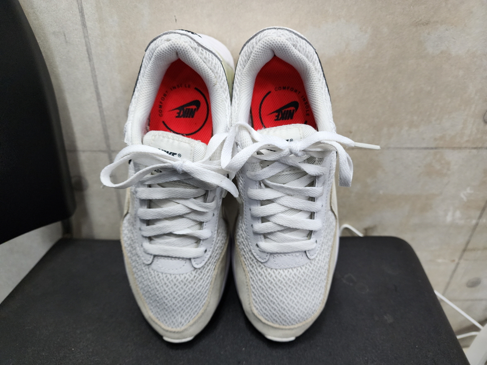 (240)나이키 우먼스 에어맥스 시스템 런닝화/240mm/상태우수 이미지