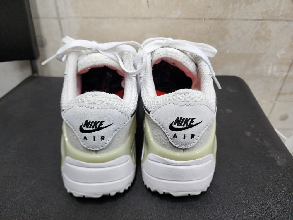 (240)나이키 우먼스 에어맥스 시스템 런닝화/240mm/상태우수 이미지