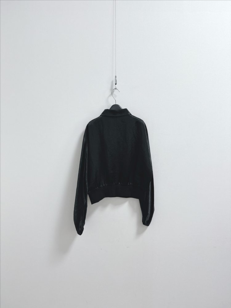 메종마레 벌룬 슬리브 새틴 하프집--6