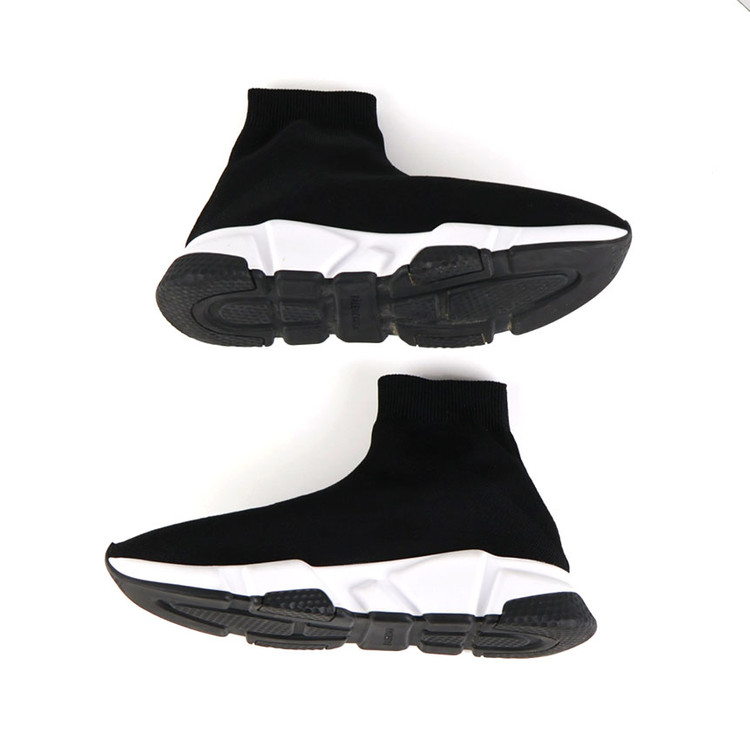 [중고명품다올] 발렌시아가 스피드러너 스니커즈 블랙 42 사이즈 645056 W2DBQ 1015--3