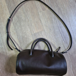 쿠론 가방 토트백 크로스백