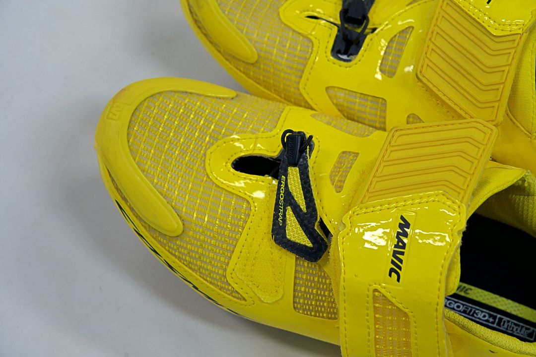 마빅 코스믹 얼티메이트 트라이애슬 uk 6 사이즈 판매합니다.--1