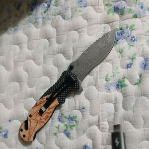 다마스커스 폴딩나이프 이미지