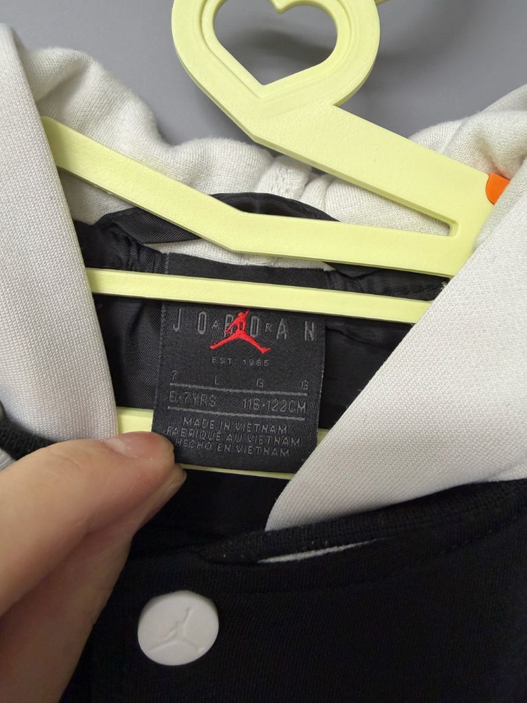 조던 키즈 봄 점퍼 6-7y 116/122--2