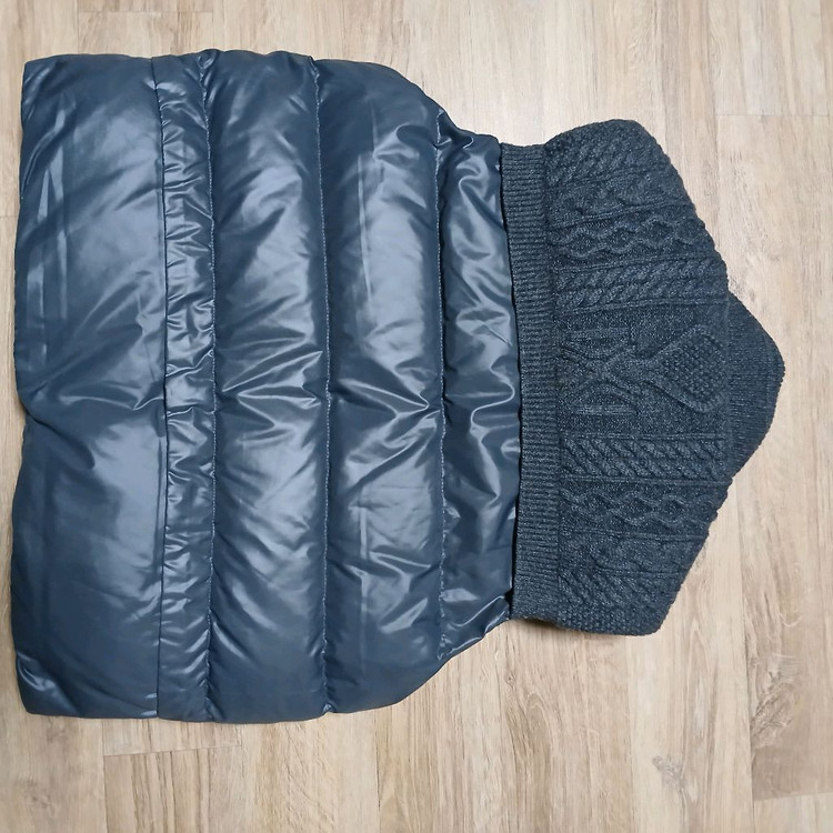 SISLEY 시슬리 로고 니트 패딩 조끼 다운 자켓 베스트--3