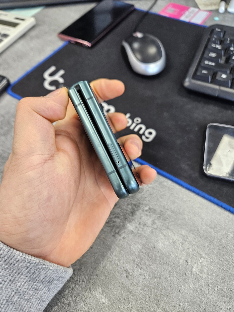 S급 실사진 삼성 갤럭시Z플립3 공기계 정품 중고폰--2