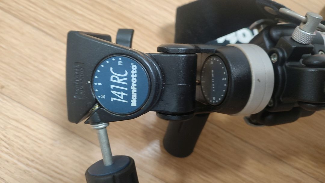 맨프로토 141RC + 190 삼각대--1