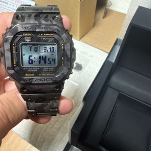 GMW-B5000TCM 티타늄 카모 판매합니다