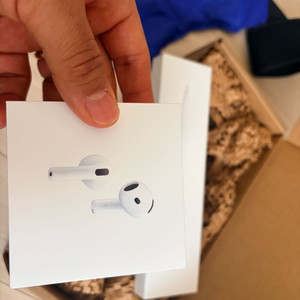 애풀 에어팟4 anc 미개봉 새제품 팔아요 직거래