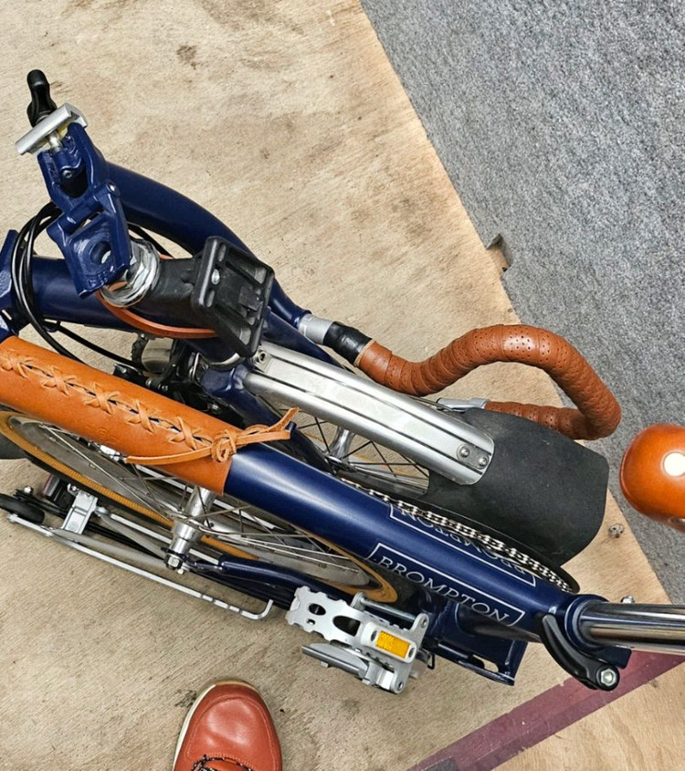 브롬톤 (2018) 템페스트블루 P2R 이미지